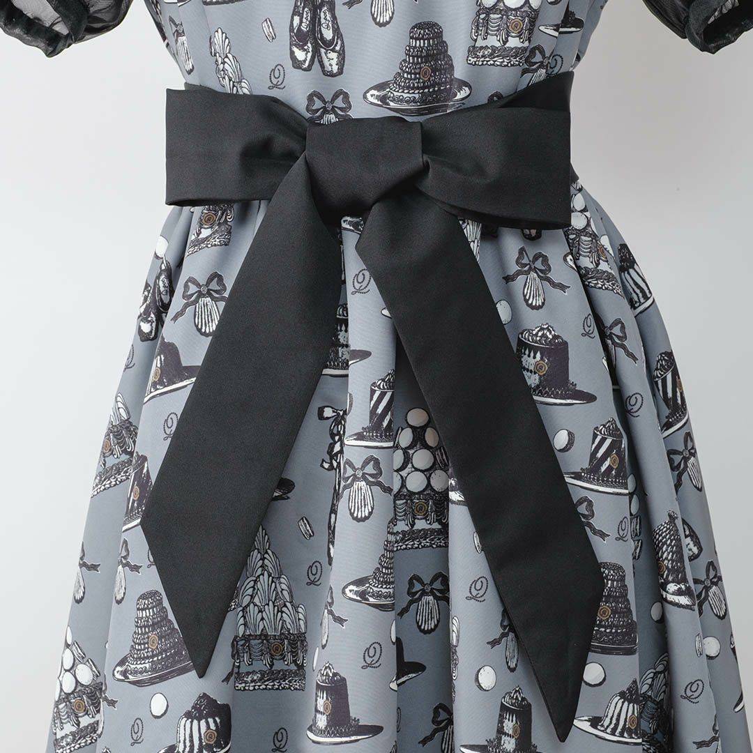 バレエコア　グレー　ワンピース