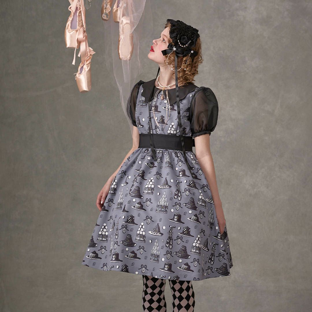 バレエコア　グレー　ワンピース