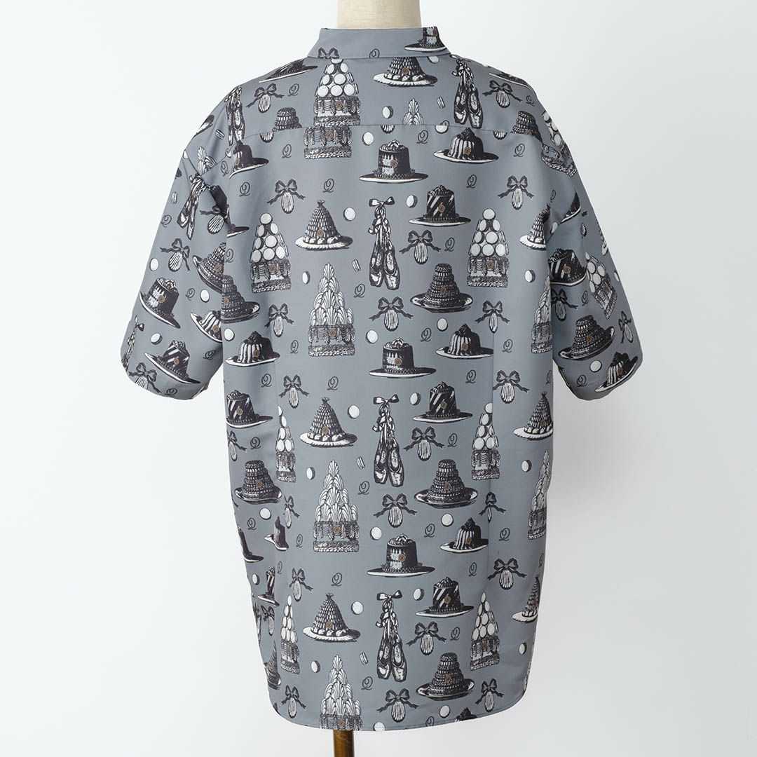 バレエコア　グレー　シャツ