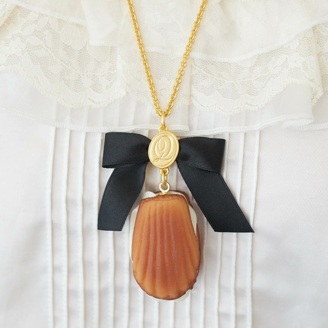 バレエコア リボン　ベージュ　ネックレス