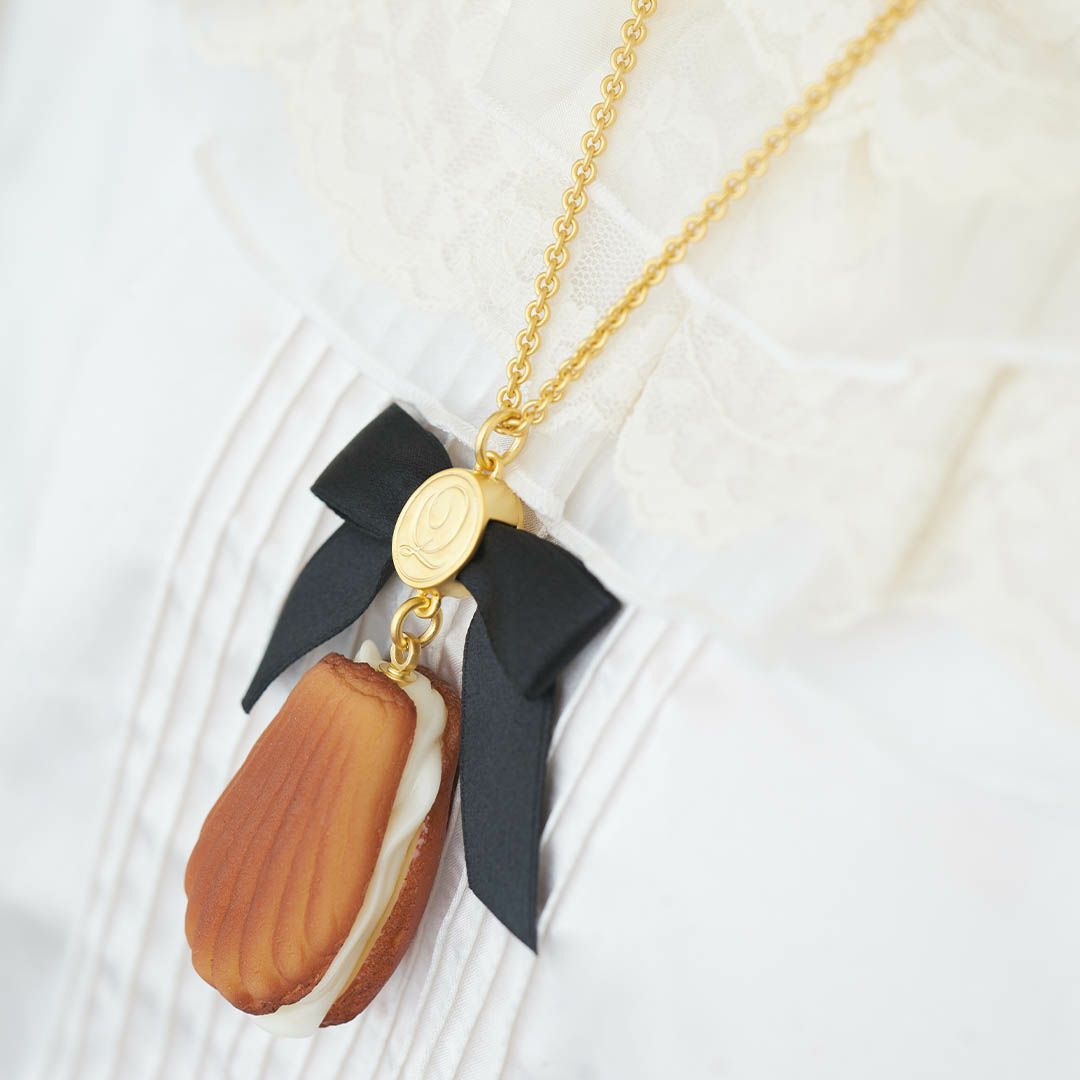 バレエコア リボン　ベージュ　ネックレス