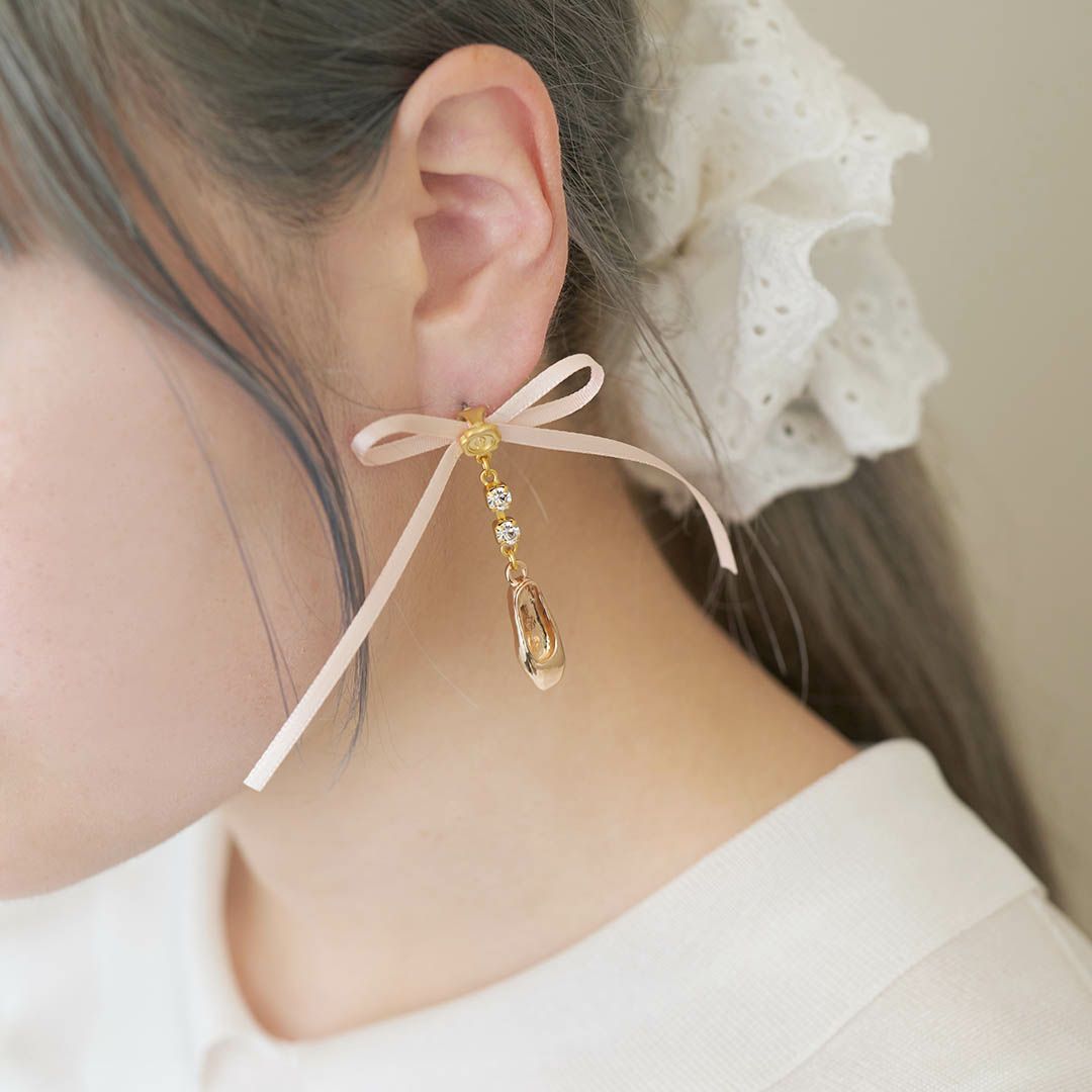 バレエコア　リボン　ピアス
