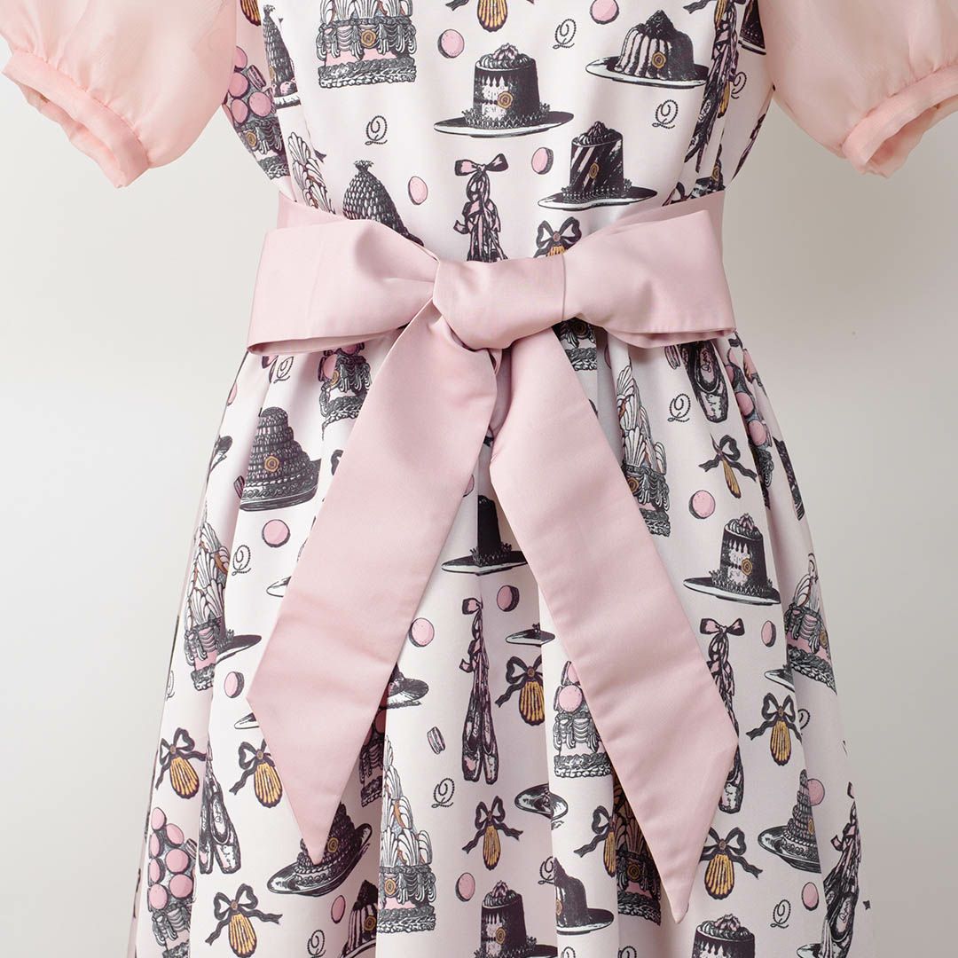 バレエコア　ピンク　ワンピース