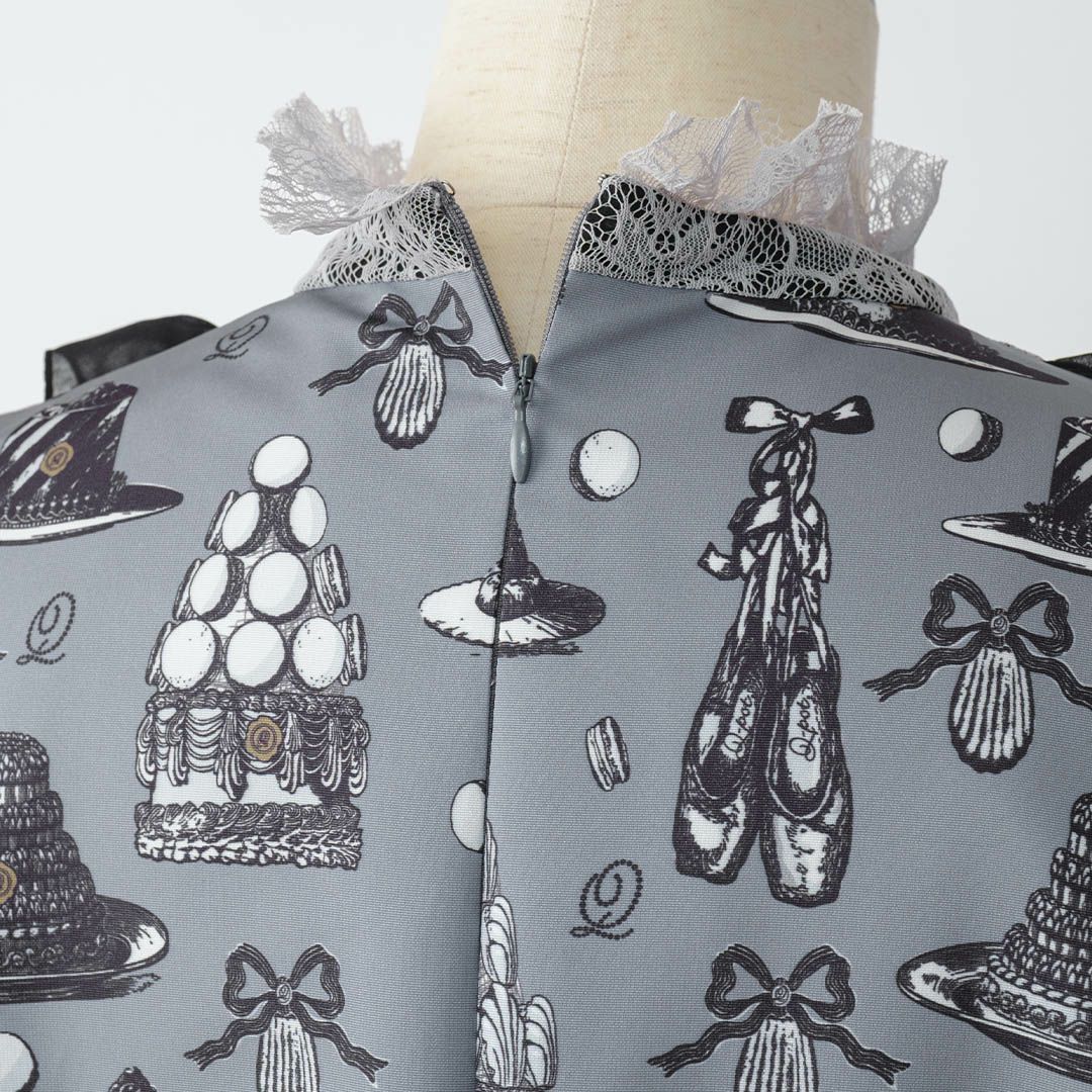 バレエコア　グレー　ワンピース