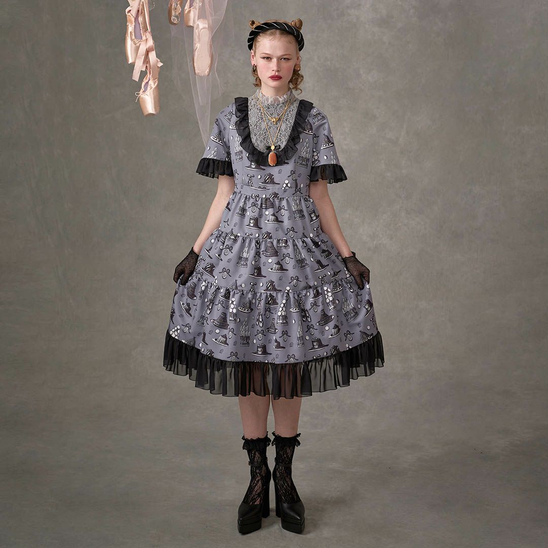 バレエコア　グレー　ワンピース